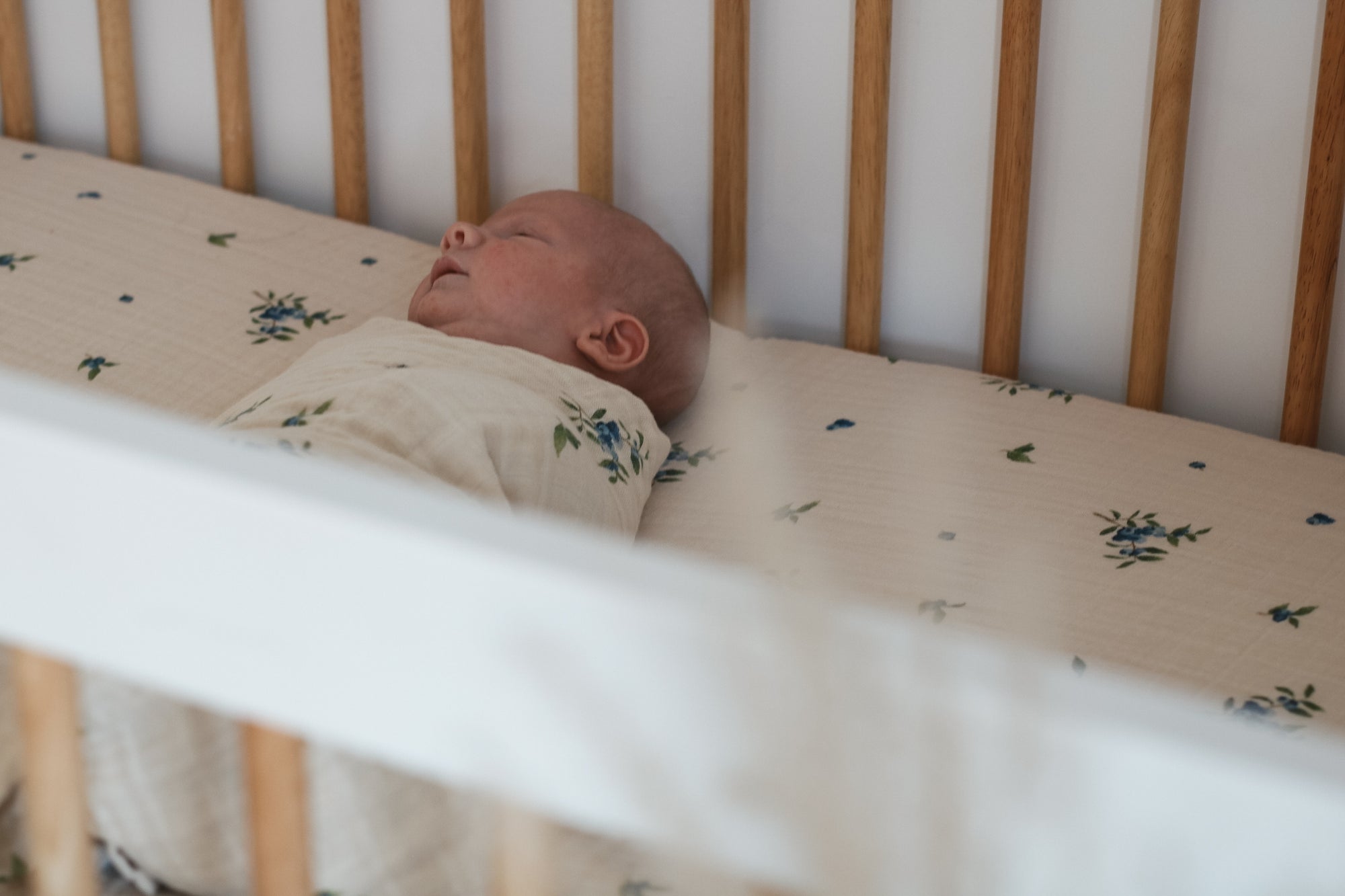 Drap contour couchette de bébé en mousseline de coton biologique - Bleuet